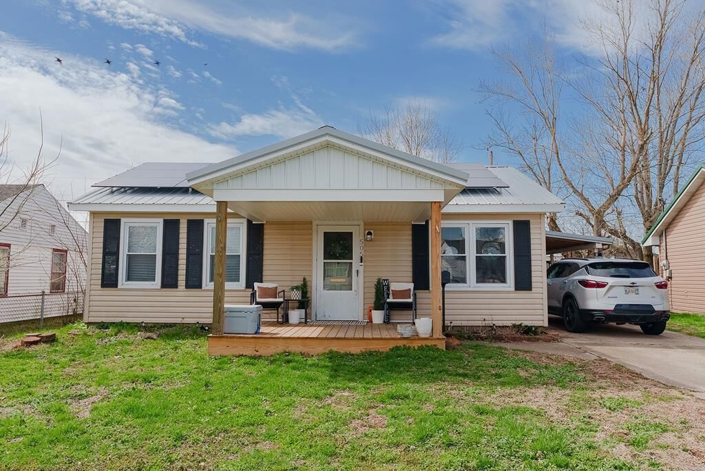 Property Photo:  505 Carroll Street  OH 45690 