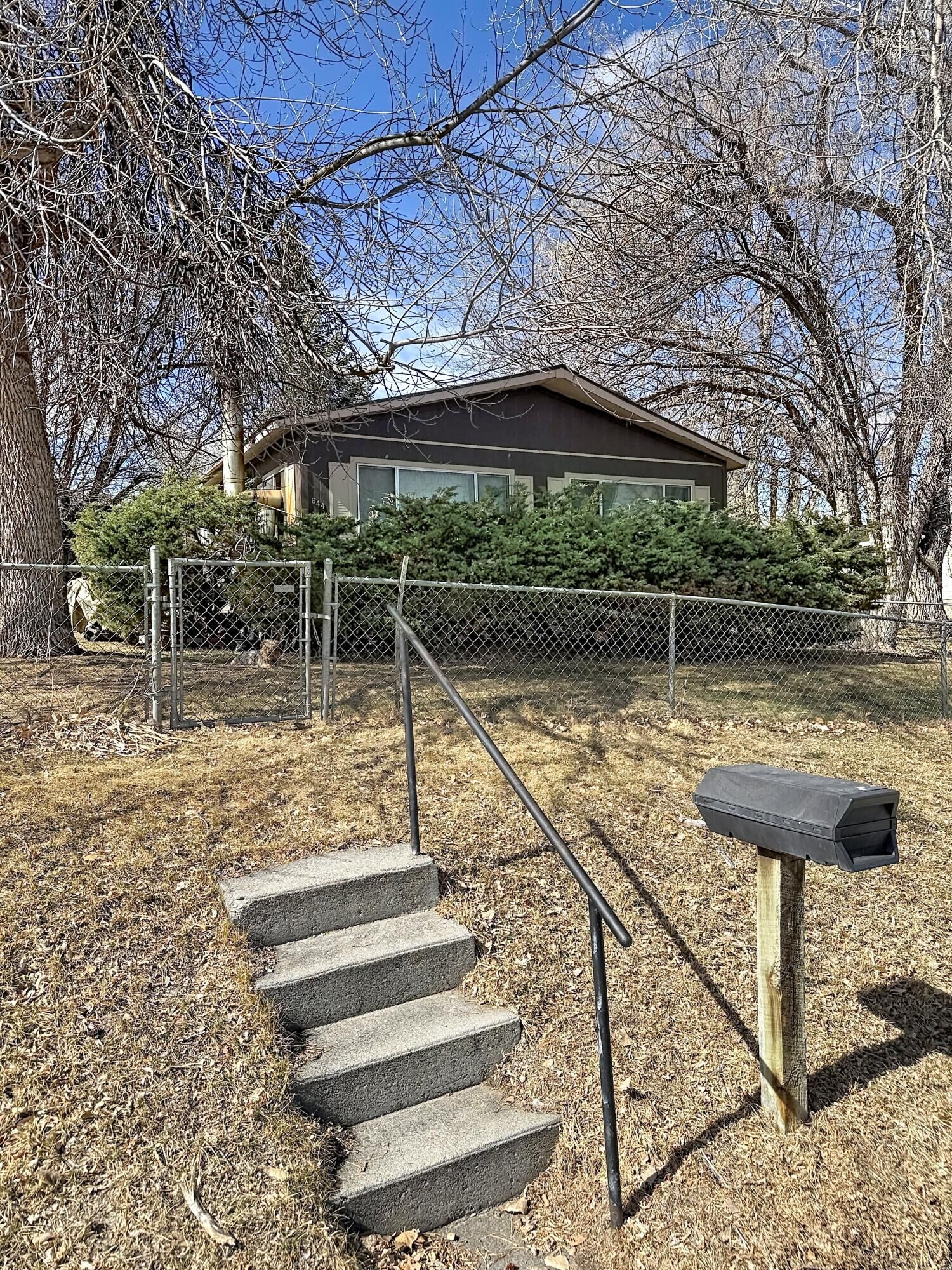 Property Photo:  644 S Desmet Avenue  WY 82834 