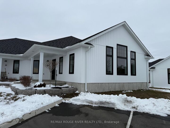 Property Photo: 14 Meadowcreek Drive 301 ON K0K 1H0