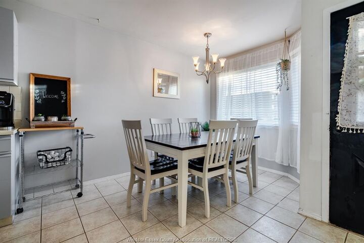 Photo de la propriété: 30 Remark Drive ON N9Y 3X6