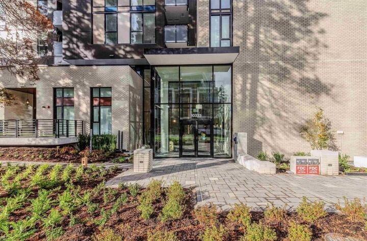 Property Photo: 10333 133 Street 1505 BC V3T 0V1