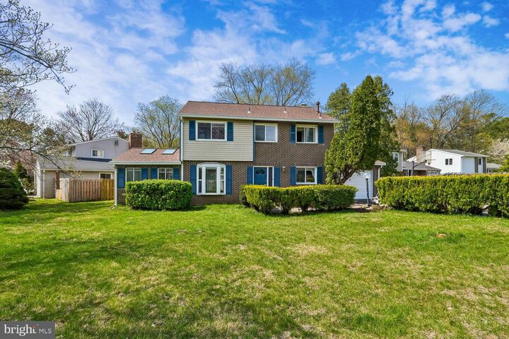 Property Photo:  17720 Millcrest Drive  MD 20855 