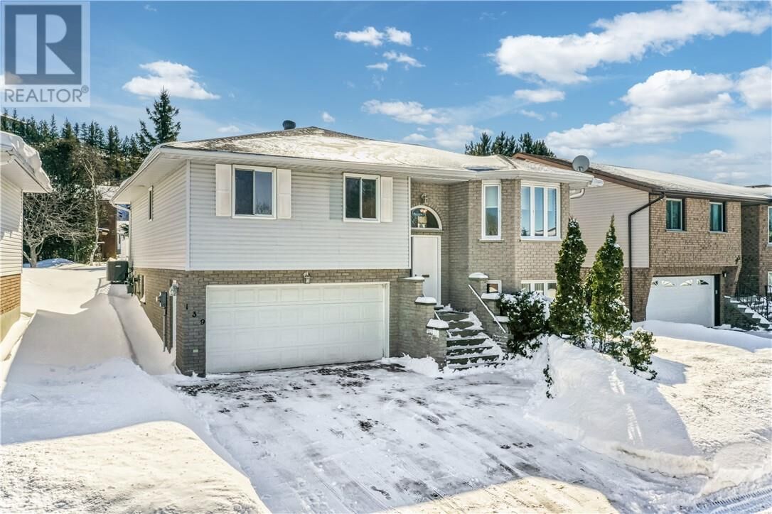 Property Photo:  139 Copper Street  ON P3E 2C4 