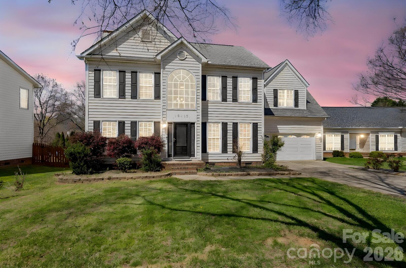 Property Photo: 10413 Friarsgate Road NC 28078