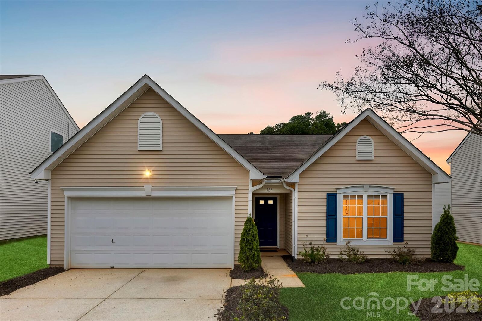 Property Photo:  727 Almora Drive  NC 28216 