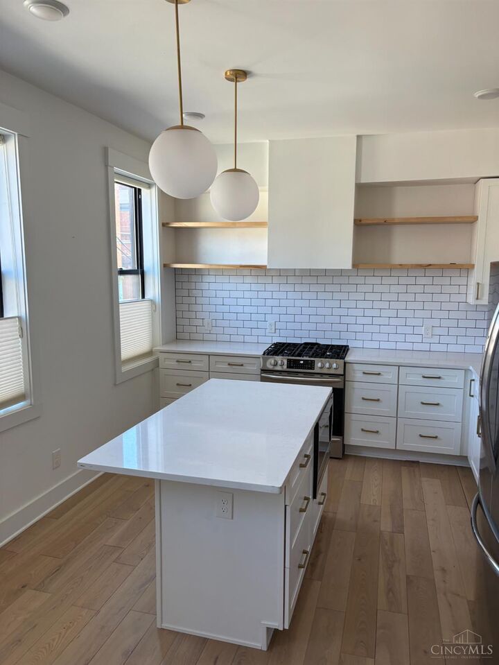 Property Photo:  1909 Race Street  OH 45202 