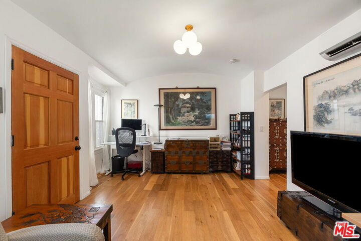 Property Photo: 5846 3/4 Willoughby Ave CA 90038