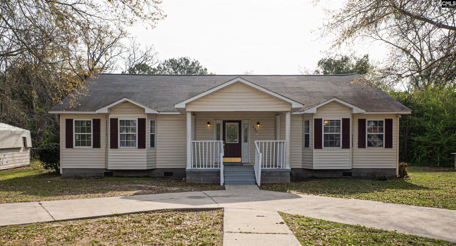 Property Photo:  1156 Middle  Dr  SC 29125 