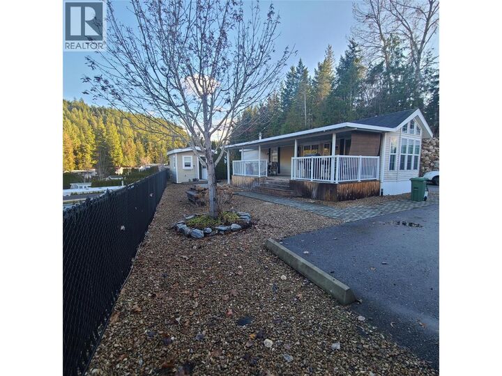 Property Photo:  2698 Blind Bay Road G5  BC V0E 1H1 