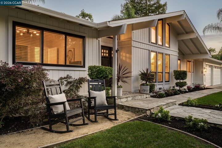 Property Photo:  835 Richard Ln  CA 94526 