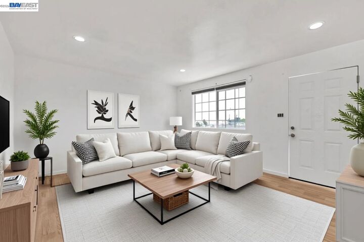 Property Photo:  2828 22nd Avenue  CA 94606 