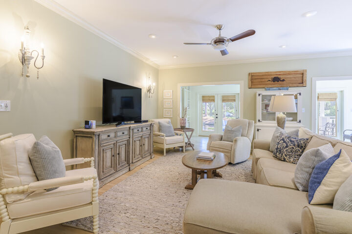 Property Photo:  1101 Prestwick Place  FL 32550 