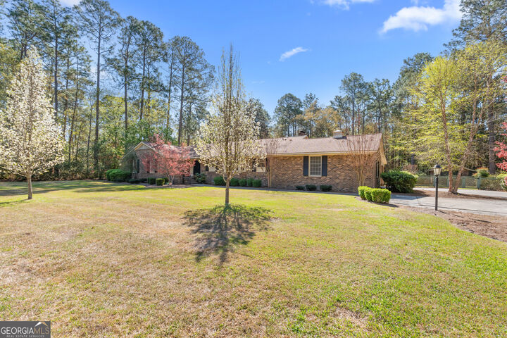 Property Photo:  102 Windsor Way  GA 30458 