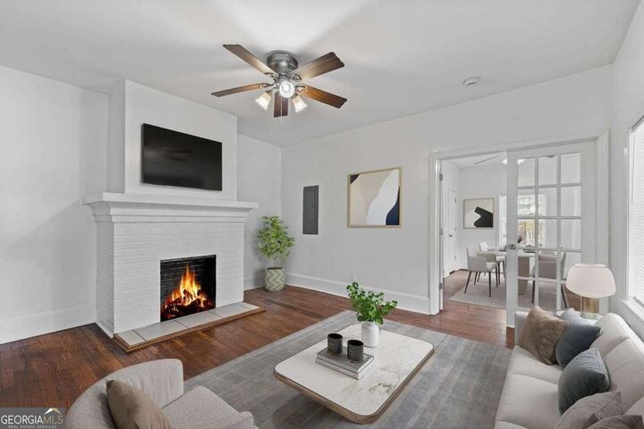 Property Photo: 409 Inman Street SW GA 30310