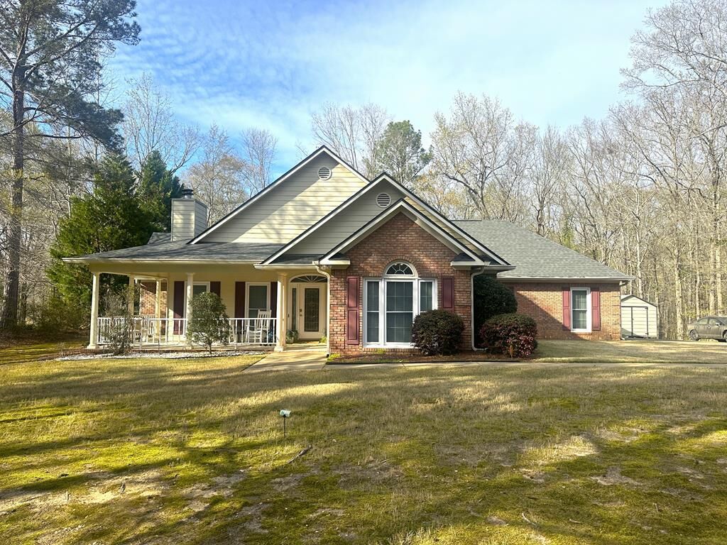 Property Photo:  79 Acorn Court  GA 31804 