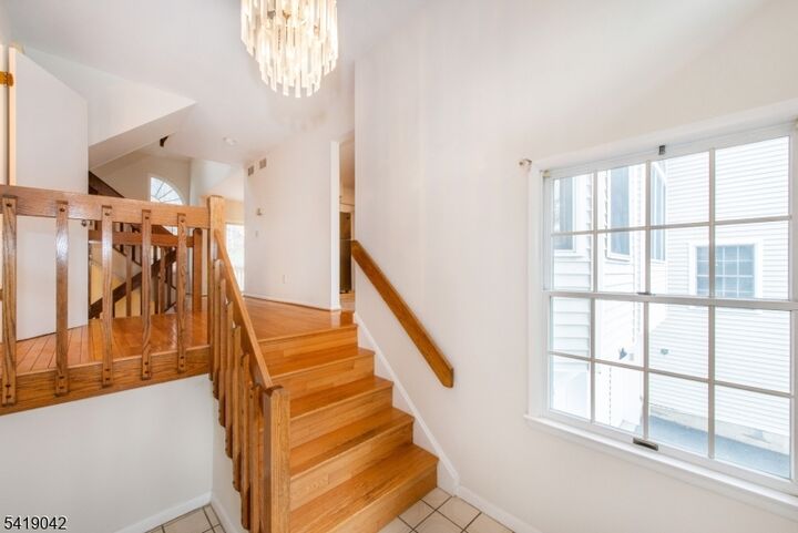 Property Photo:  38 Noelle Ct  NJ 07035 