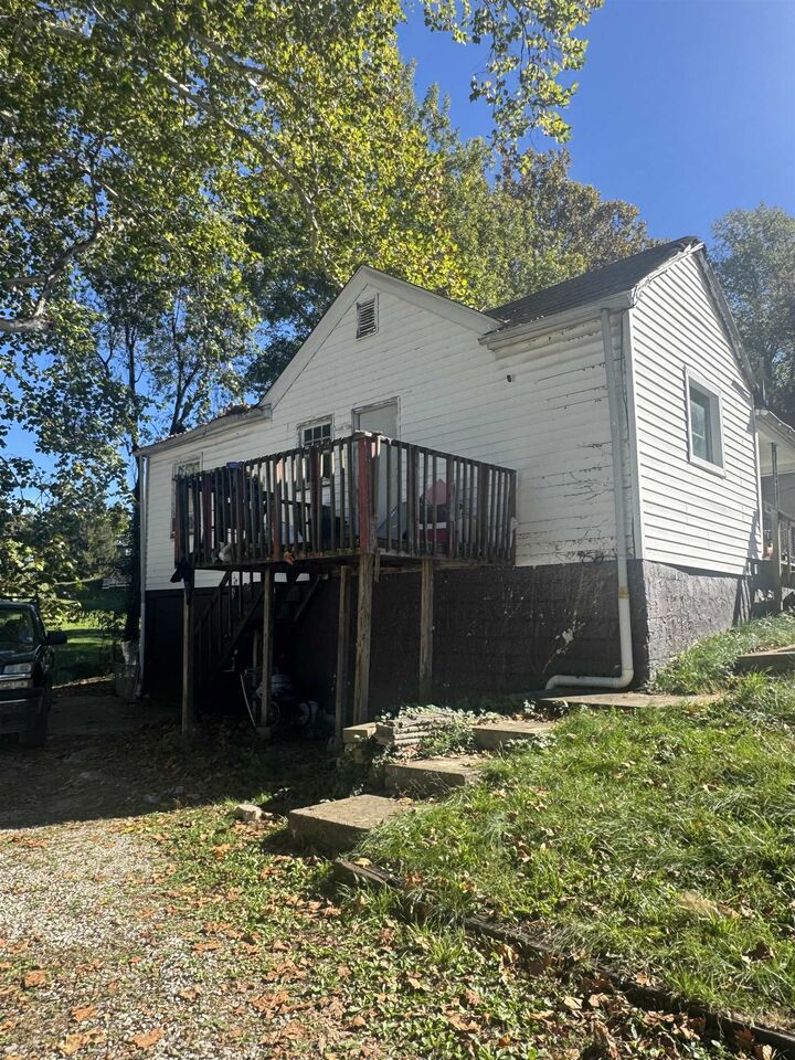 Property Photo:  370 S Walnut Street  WV 25705 