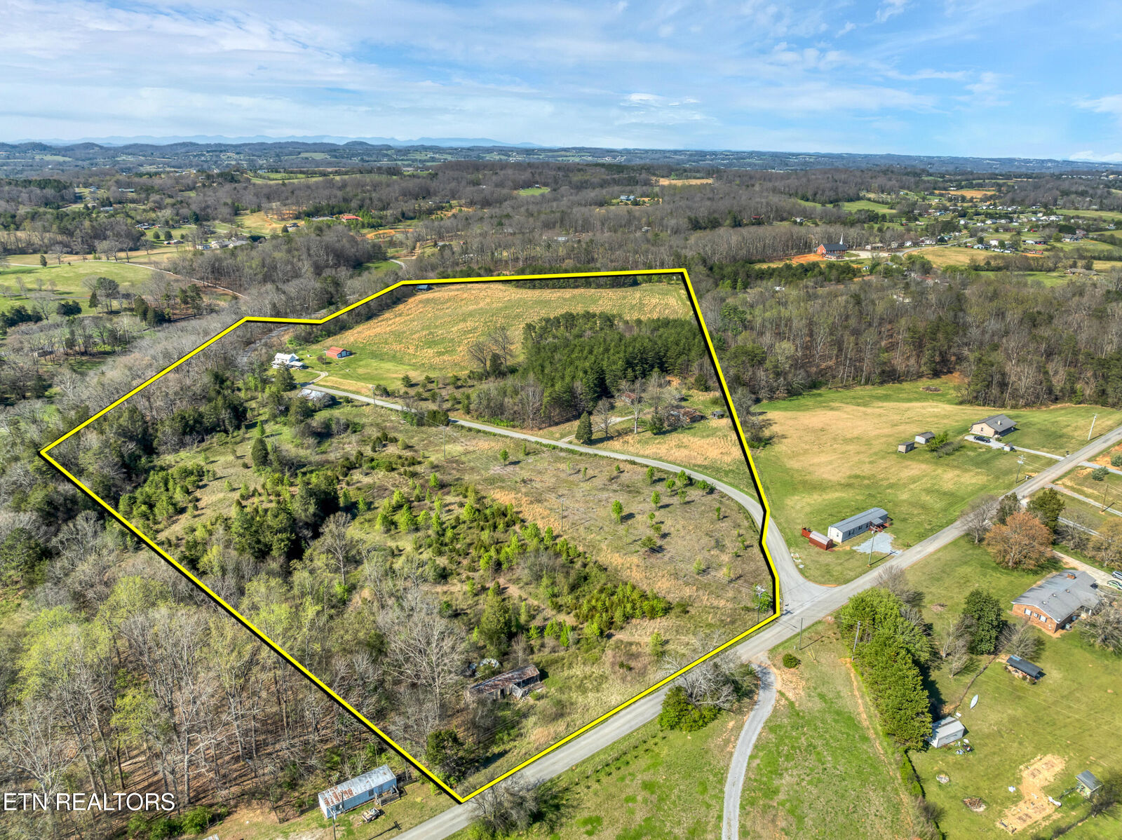 Property Photo: 1004 Lee Shirley Rd TN 37801
