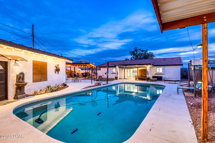 Property Photo:  3585 Offshore Ct  AZ 86406 