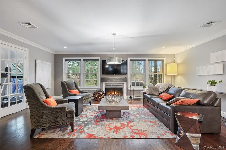 Property Photo:  21 Croton Lake Road 6  NY 10536 