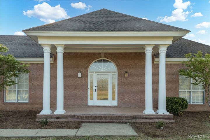 Property Photo:  7000 Fairway Drive  AL 36116 