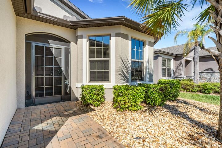Property Photo:  109 Montoro Lane  FL 33837 