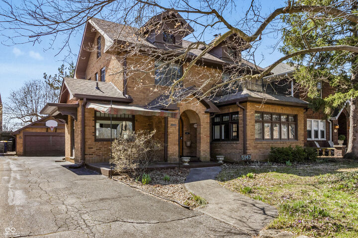 Property Photo:  5143 E Pleasant Run Parkway South Drive  IN 46219 