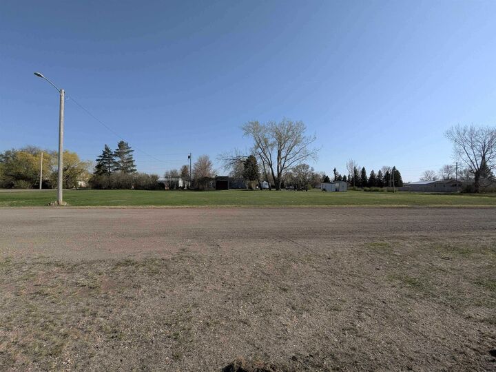 Property Photo: Tbd 6th St NW ND 58761
