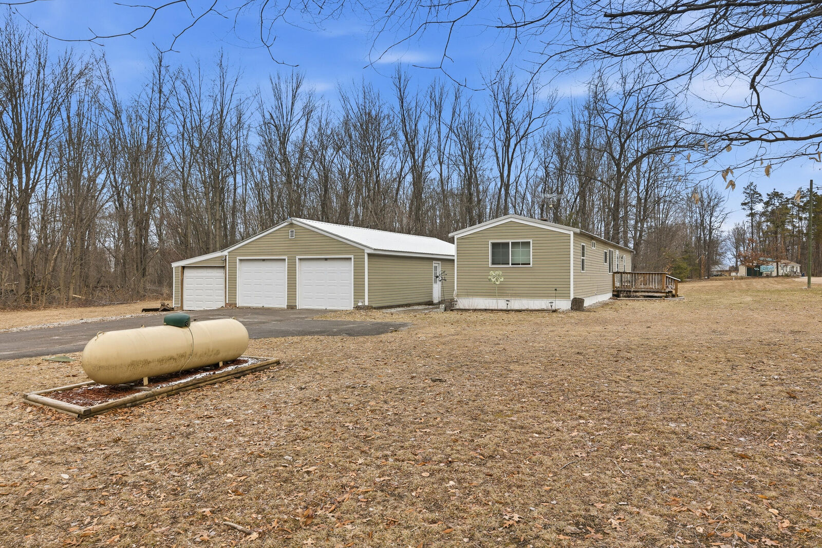 Property Photo:  5066 Madison Road  MI 49305 