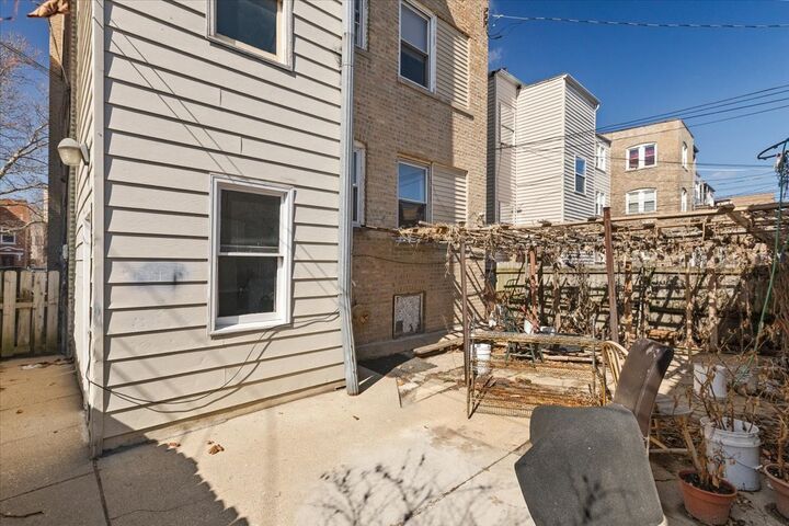 Property Photo: 6319 N Claremont Avenue IL 60659