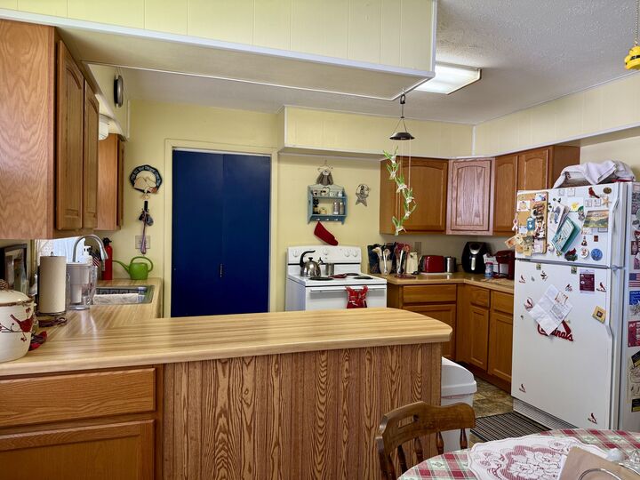 Property Photo:  909 N Washington Street  IL 62959 