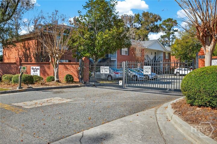 Property Photo: 310 Tibet Avenue 8 GA 31406