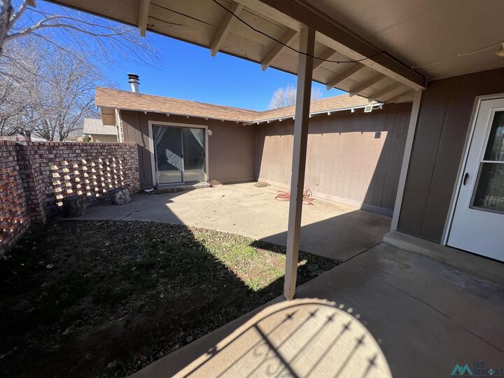 Property Photo:  2016 Glenarm  NM 88101 
