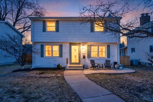 Property Photo:  5415 James Avenue S  MN 55419 