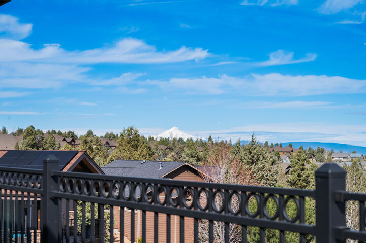 Property Photo:  10504 Bitterbrush Court  OR 97756 