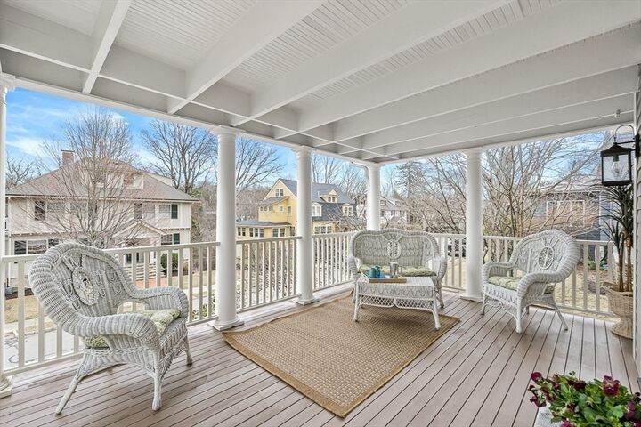 Property Photo:  10 Edgehill Road  MA 01890 