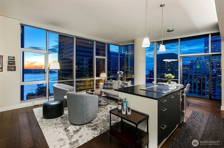 Property Photo:  909  5th Avenue 2301  WA 98164 