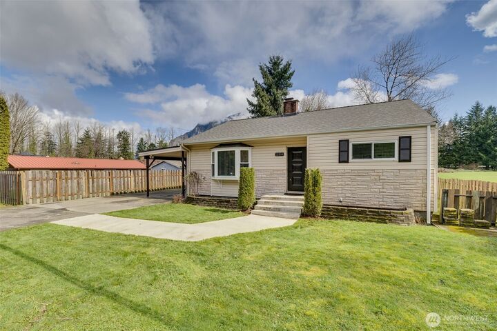 Property Photo:  12316  412th Avenue SE  WA 98045 