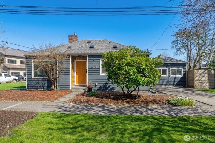 Property Photo:  8404  12th Avenue S  WA 98108 