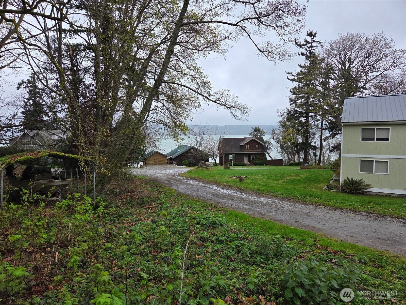 Property Photo: 61 M Cascade Drive WA 98206