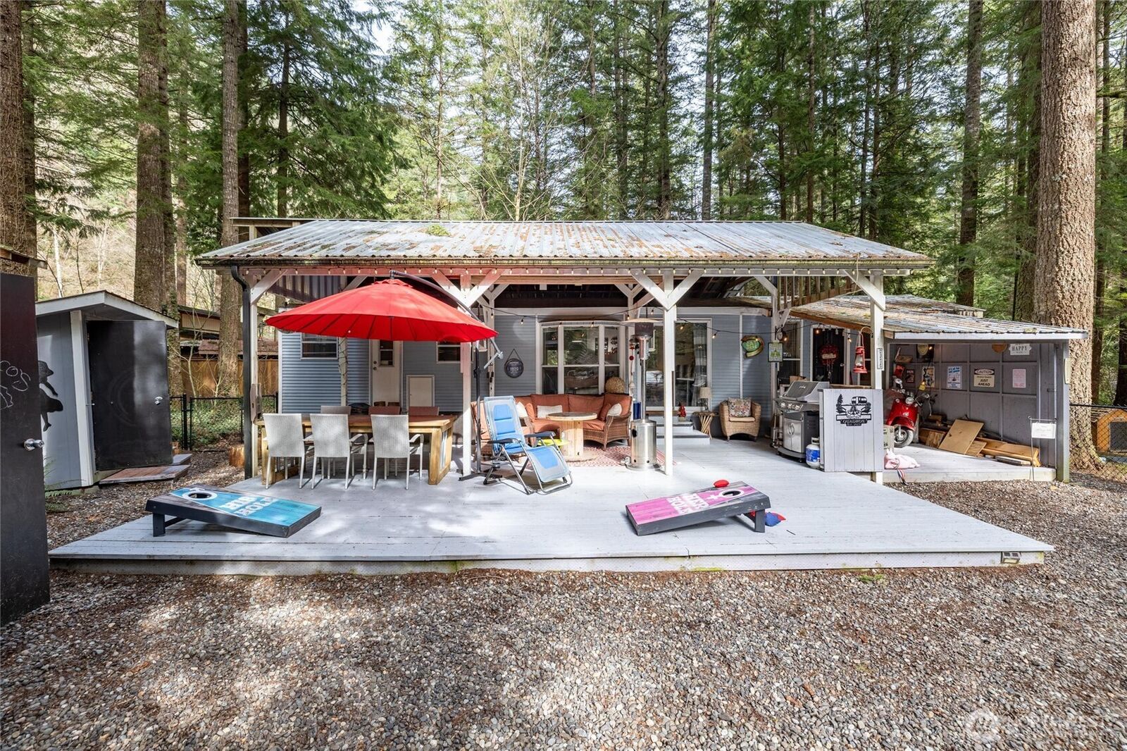 Property Photo: 1075 Birch Lane WA 98295