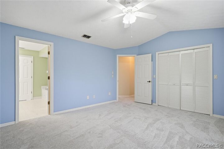 Property Photo:  6068 W Douneray Loop  FL 34429 