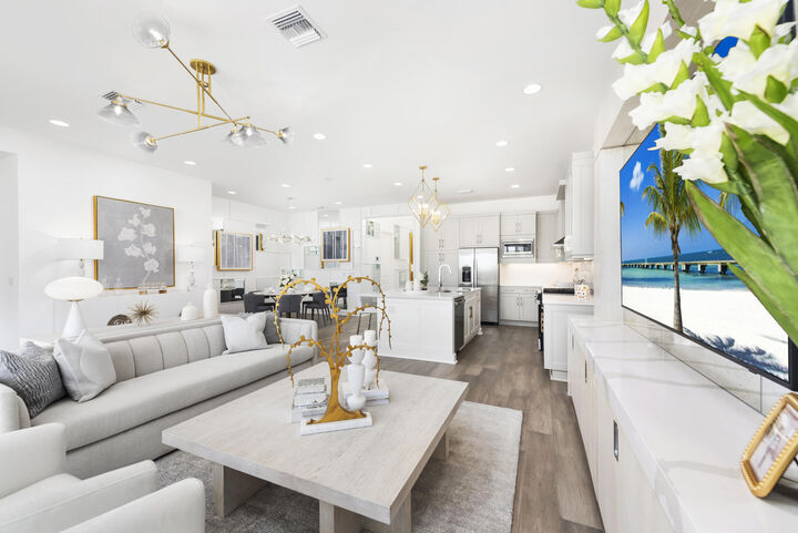 Property Photo: 481 40th Street FL 33407