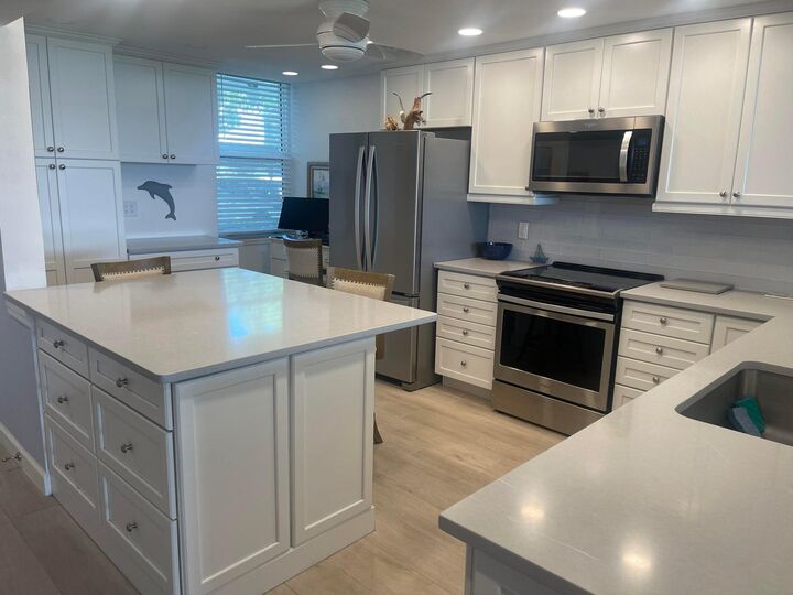 Property Photo:  1950 SW Palm City Road 13104  FL 34994 