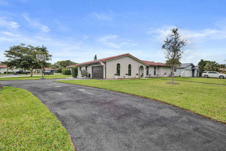 Property Photo:  8500 NW 19th Drive  FL 33071 