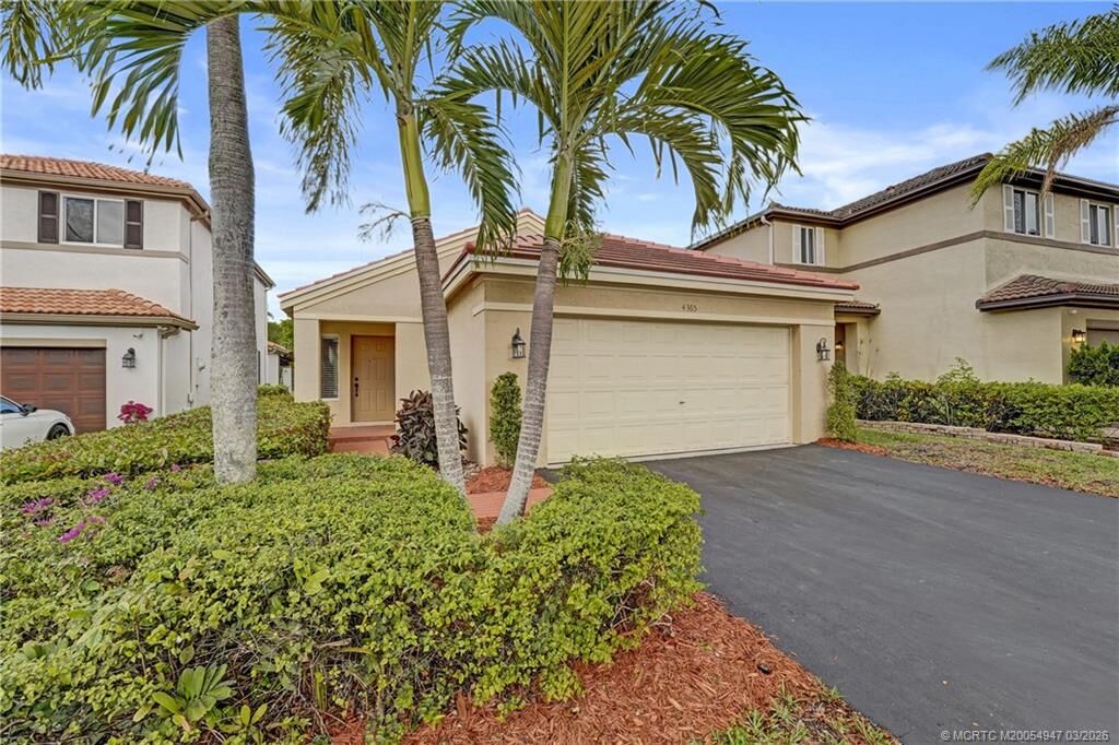 Property Photo:  4365 Pine Ridge Court  FL 33331 
