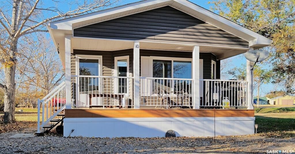 Photo de la propriété:  10 Prairie View Crescent  SK S0L 2V0 