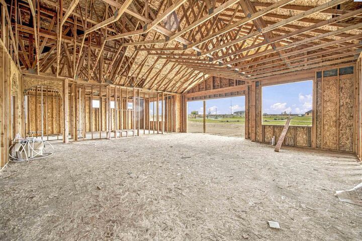 Property Photo: 8601 Tendril Lane WA 99301