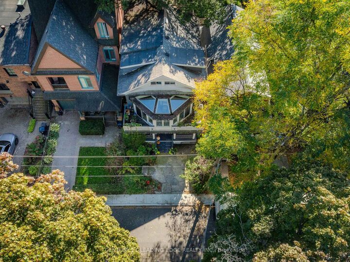 Property Photo:  9 Balmy Avenue  ON M4E 1C7 