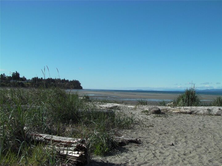 181 Beachside Dr #606/605A — photo 1